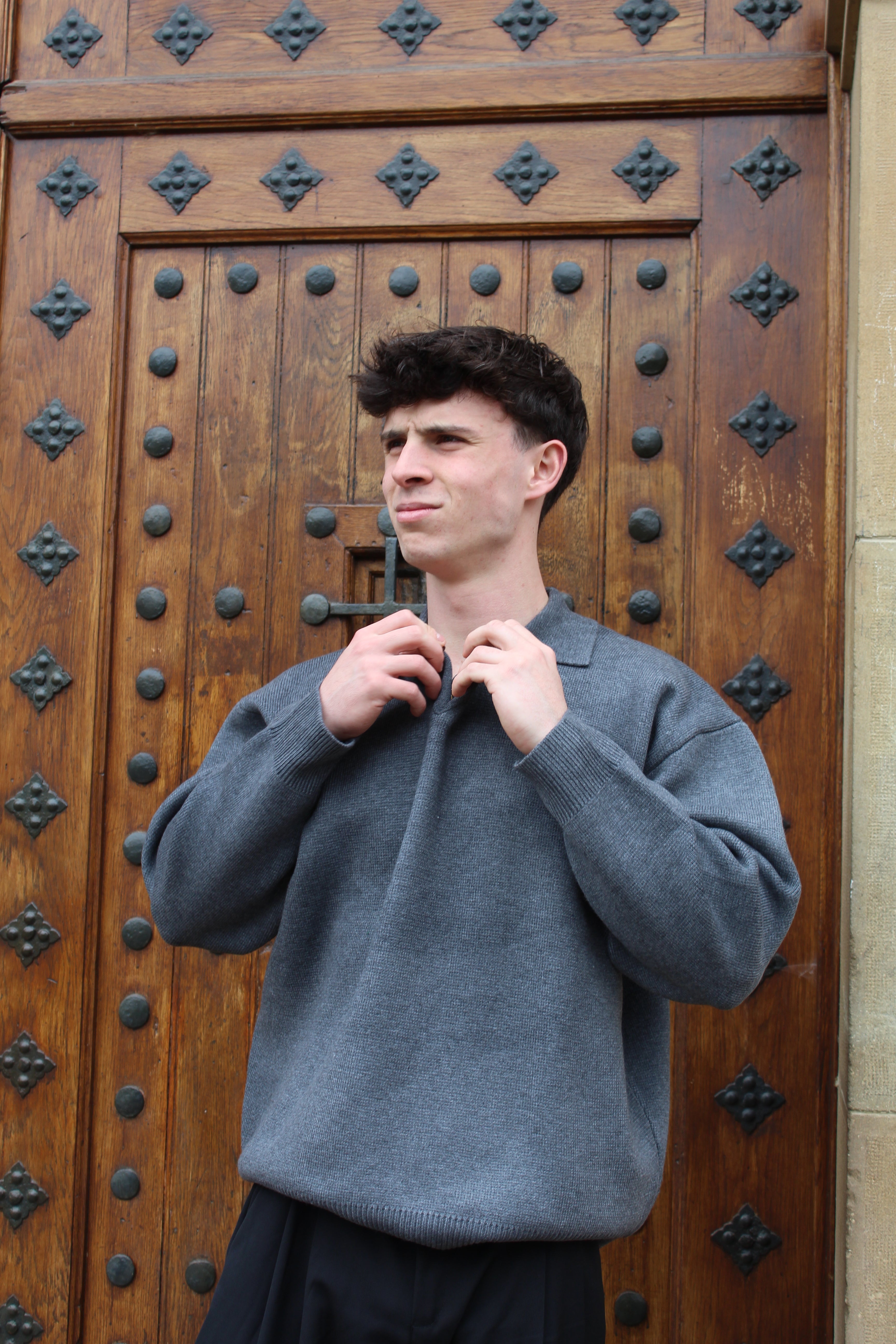 Sweater de Punto Grueso Gris